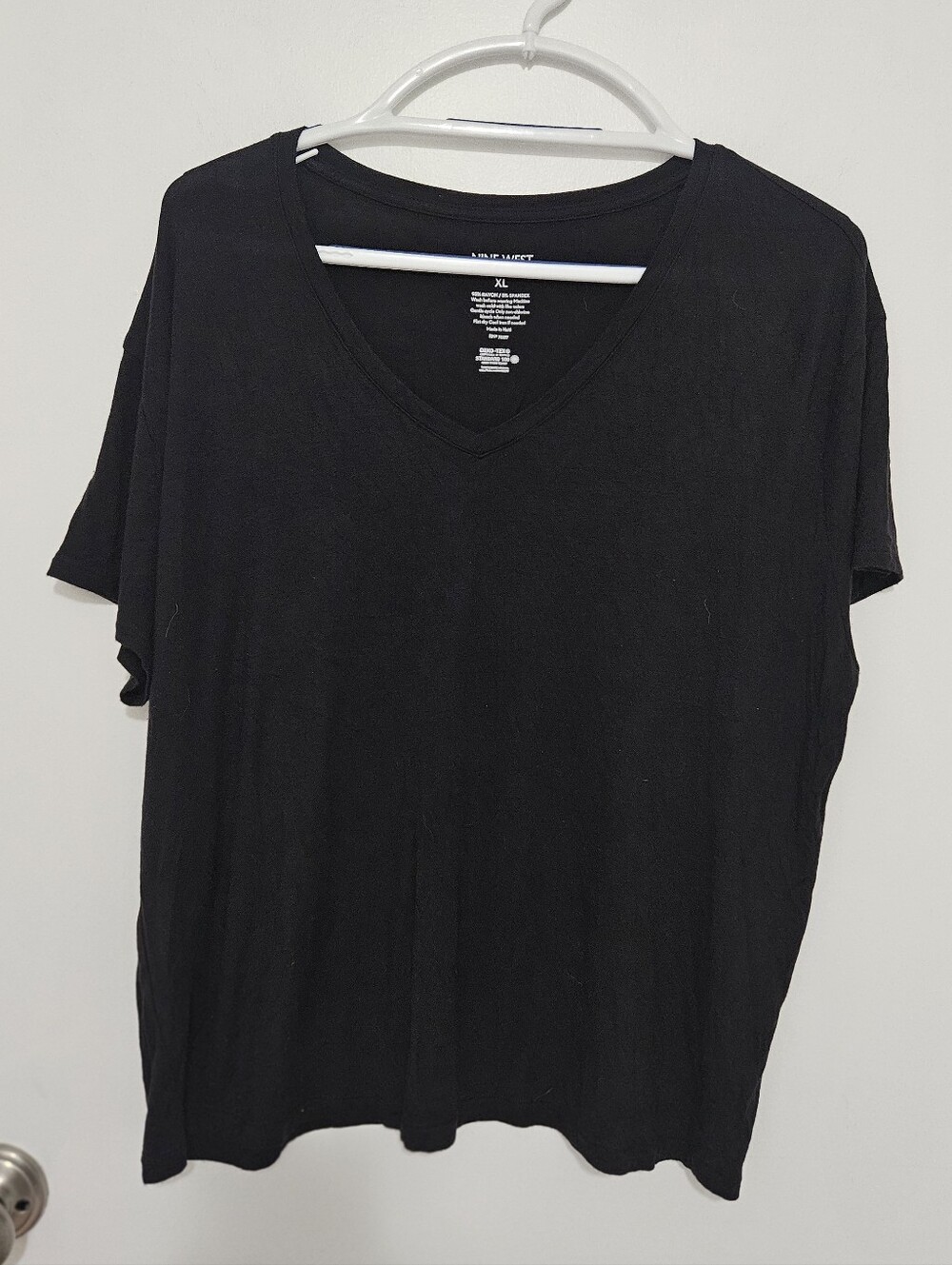 Nine West Soft Spun Black Short Sleeve V-Neck T-Shirt XL